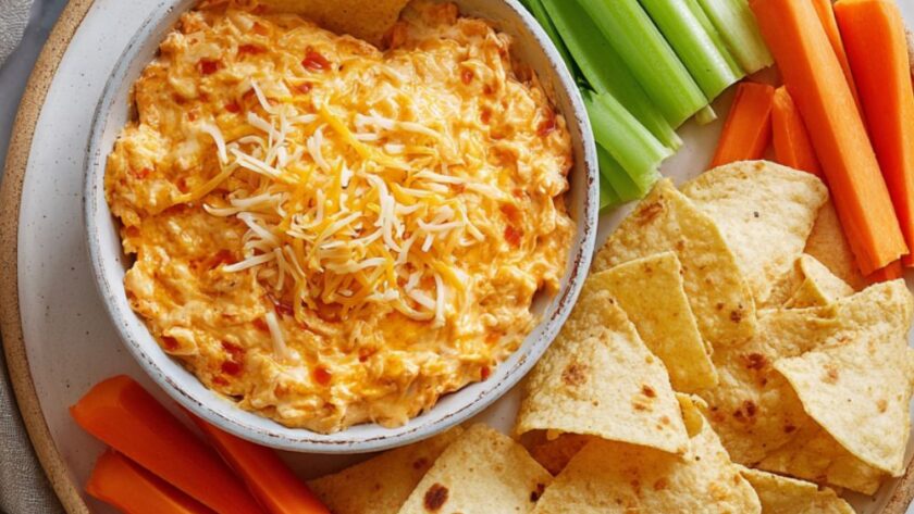 Crock Pot Buffalo Chicken Dip 1