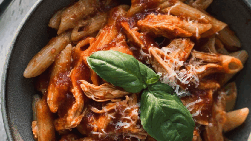 Crock Pot Chicken Marinara
