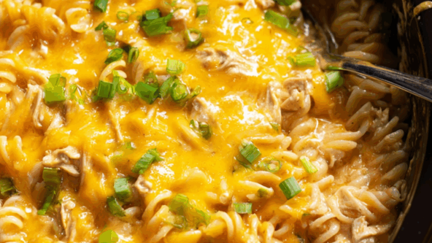 Crock Pot Chicken Enchilada Pasta