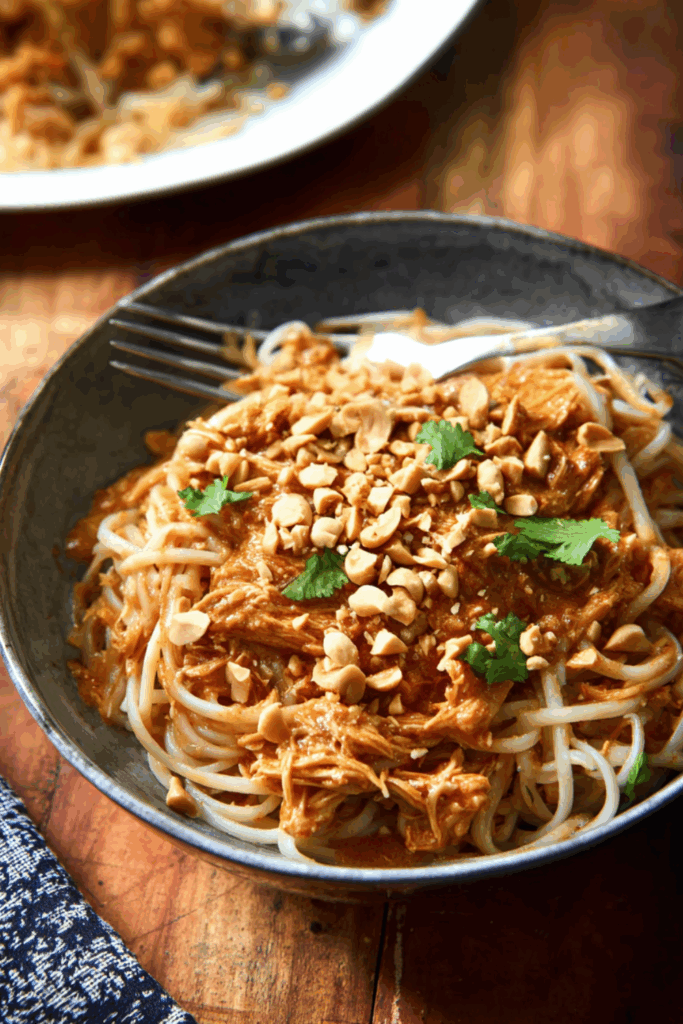 Crock Pot Chicken Pad Thai