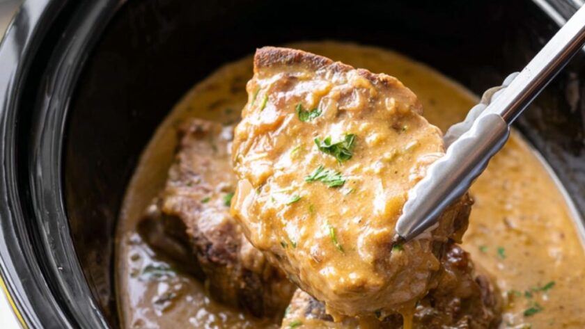Crock Pot Smothered Pork Chops