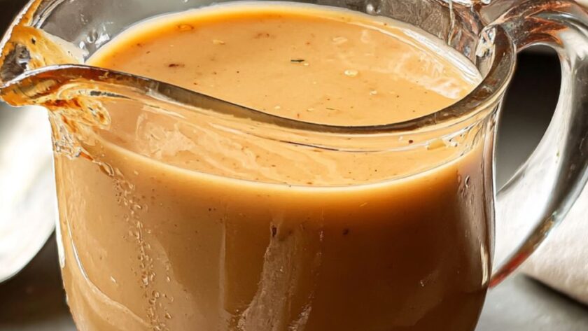 Crock Pot Turkey Gravy