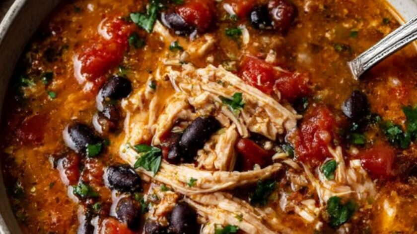 Crock Pot Chicken And Pumpkin Black Bean Chili